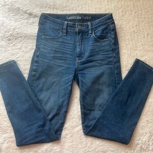 American Eagle Outfitters Women's Deep Blue Skinny Jeans Size 0 Short